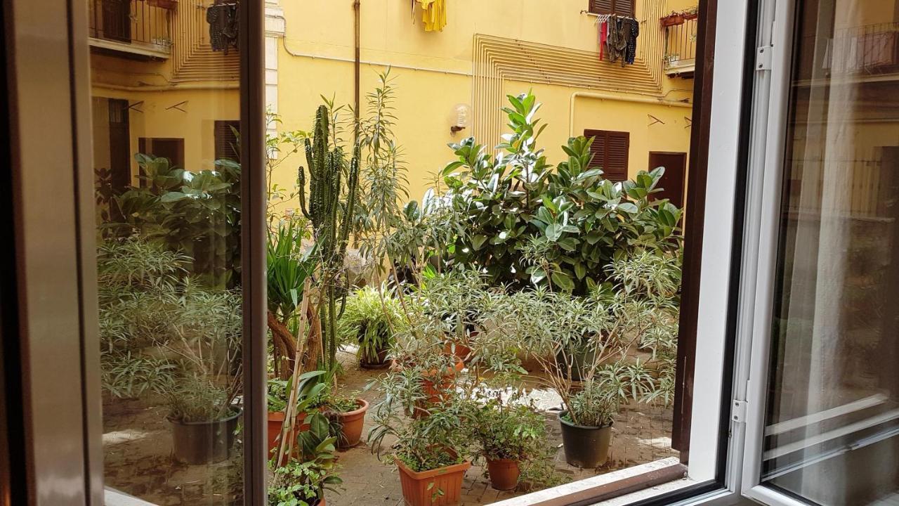 Lovely Apartment In Testaccio, Roma Exterior foto